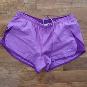 Nike L athletic shorts